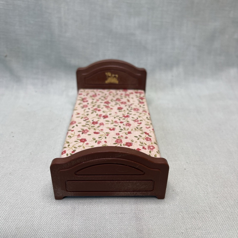 Vintage Bandai 1986 Maple Town Story Bed Dolls House
